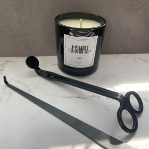 Onyx Candle by A Simple Bijou